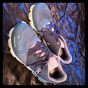 ON sneakers blue and gray size 9 woman’s